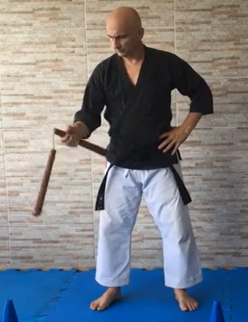 Kobudo Seitokan - Nunchaku - Giro em X